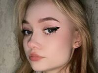 hot camslut CecilyBurnard