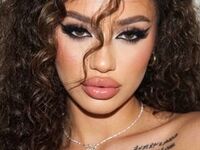 camgirl masturbating with sextoy CelineCherie