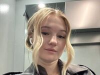 naked girl with webcam fingering pussy PortiaFukushima