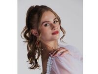 beautiful webcam girl SharriLangolf