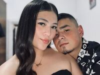 adult cam live ChloeAndAdam