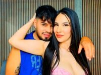 cam couple chatroom DaveAndLuna