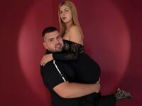 naked camcouple EmelyRoberto