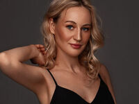 camgirl bdsm live cam AbeyAmaze