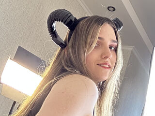 naked cam chat AaliceWalter