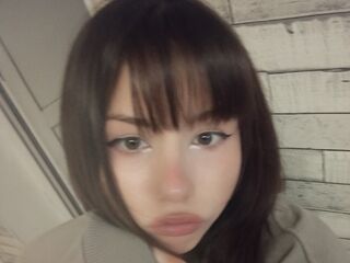 hot chatroom AimiBrown
