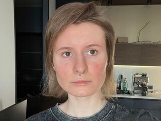 erotic webcam picture AlessandraMillis