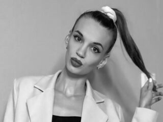 naughty chat room AlexaSunchez