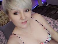 beautiful webcamgirl AlexsisSmith