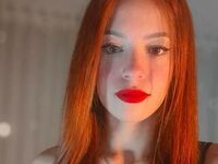 camgirl chat room AliceCrox
