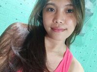 camslut showing tits AliceRosessy