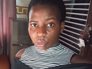 girl webcam AlvyBibian