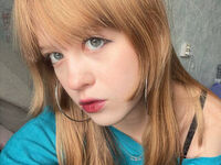 naked camgirl AmberLune
