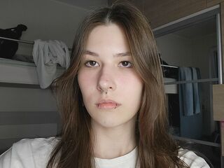 free live chatroom AnitaHooper