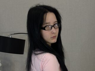 fingering cam girl AnnelieseFlorio