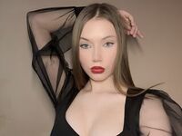 camwhore nude AnnisHaurin