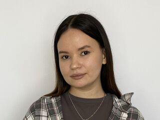 camwhore masturbating BettyKalson