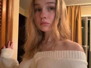 bedroom webcam BrittaneyCreitz