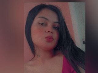 naked girl with webcam masturbating CataleyaLux