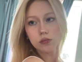 free webcam chatroom CeciliaWhithrock