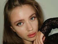 naked girl with cam fingering ChloeSunset