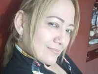 flirt chat room ClauBowie