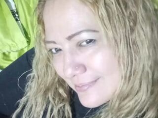 cam girl video ClauMills