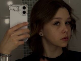 webcam bitch CorieDemagastris