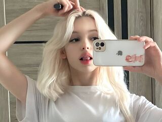 chat room live web cam CourtneyAdamo