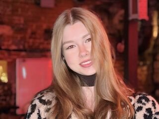 cam girl webcam sex DainaThroneberry