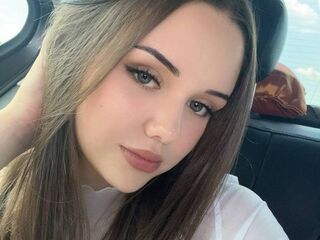 beautiful girl cam DioneBalko
