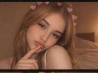 erotic webcam picture ElaraWinslow