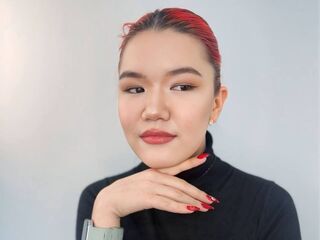 naked camgirl fingering pussy EliciaFeickert