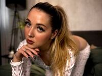 fingering cam whore EmilyHawke