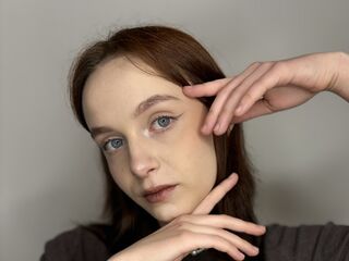 naked webcam girl ErmaSpillman