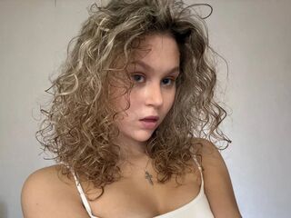 cam girl spreading pussy FerminaConteras