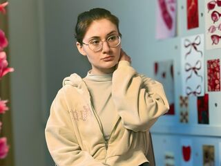 hot girl cam GemmaLlewellyn