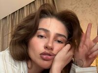 cam girl masturbating with dildo HippieChristie