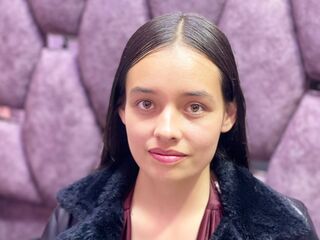 adult liveshow IssaMontenegro