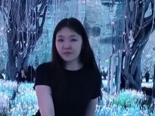 hot cam girl masturbating with sextoy JeanieDorward