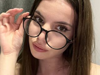 hot cam girl fingering pussy JoannieZbierski