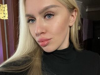 nude webcam girl photo JudiJadore
