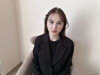 naughty camgirl masturbating JulietVeis
