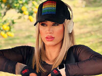 camslut topless KataMaegot