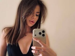 hot cam girl KatrinGrant
