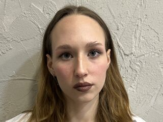 nude camgirl picture KatrinJons