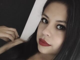 naughty cam girl fingering shaved pussy KellyLoraine