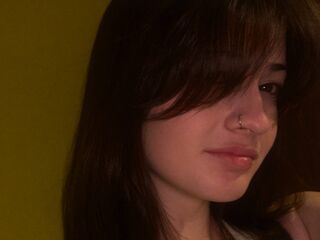 bedroom live webcam KiliMinoa