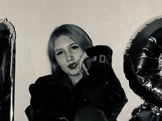 cam babe LatishaWolfenden