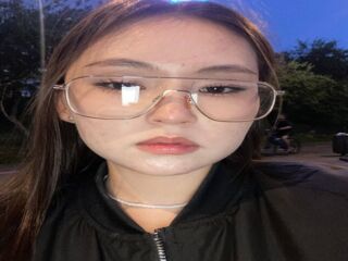 webcam babe chatroom LauriMoradel